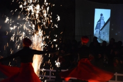 Spectacle "Péplum" de la Compagnie "La Salamandre" et projection d'images de la Maison-Dieu sur écran (6x5m) - FEST'Hiver 2019 - Montmorillon (86)